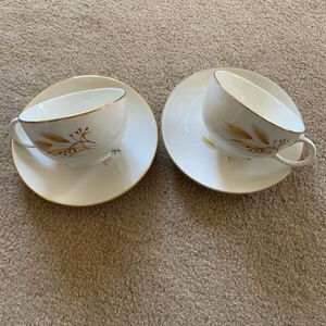 2 Vintage Brown & Yellow Wheat Tea Cups and Saucers